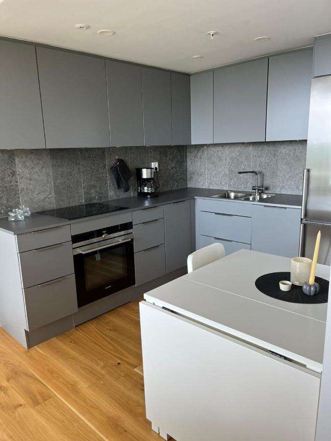 Elme Apartment 韦克舍 外观 照片