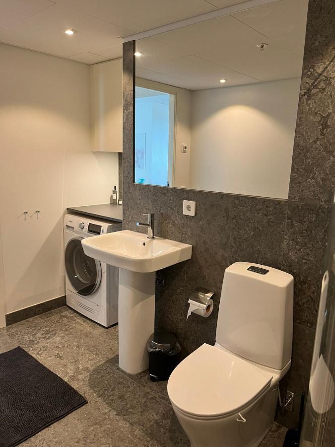 Elme Apartment 韦克舍 外观 照片